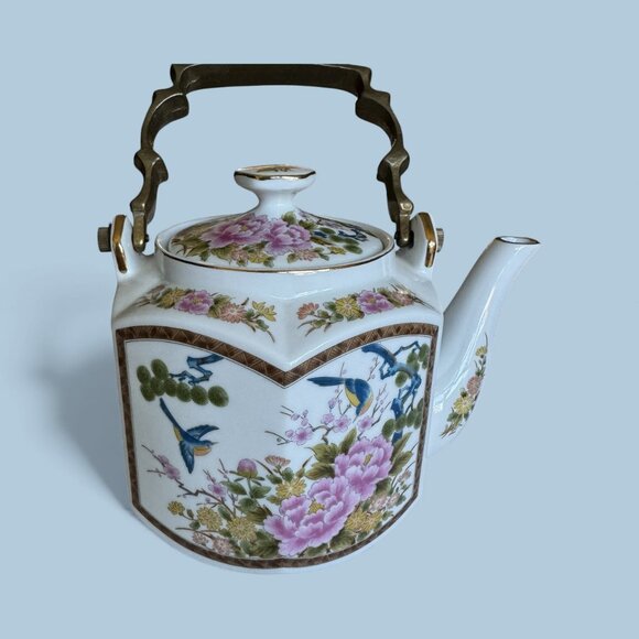 Vtg Homco Japanese Porcelain Tea Pot Hexagonal Kutani Bird Brass Handle 6" Asian - Picture 2 of 16